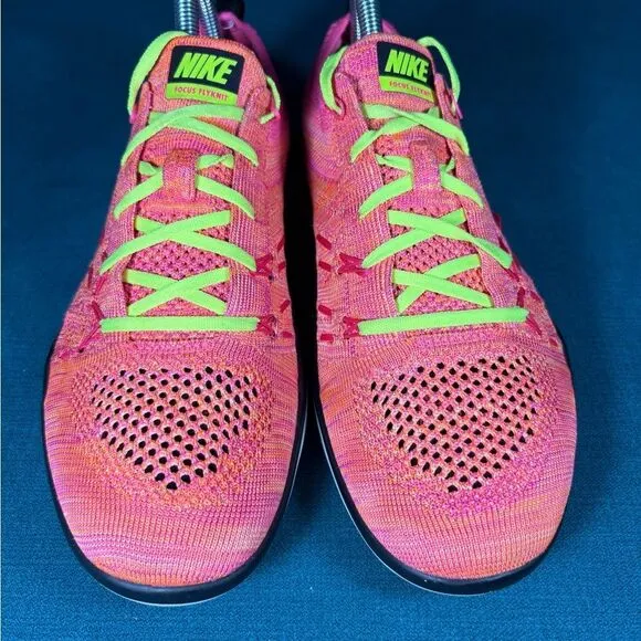 Size 8.5 - Women’s Nike Focus Flyknit multicolor shoes