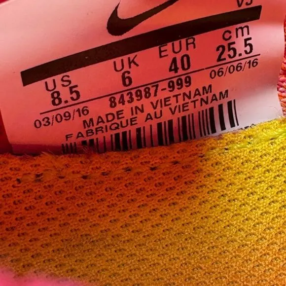 Size 8.5 - Women’s Nike Focus Flyknit multicolor shoes