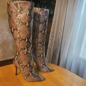 Snakeskin Patterned Women's Boots
