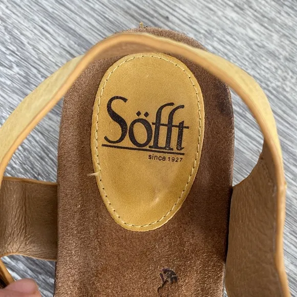 Sofft Bitter Yellow Leather Sandals Ankle Strap Lattice Design 8M Boho Coastal