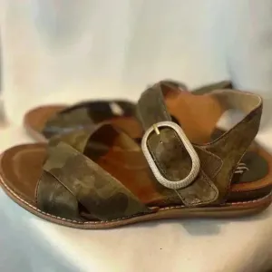Sofft Olive Bayo Leather Sandal Womens Shoes, OLIVE,