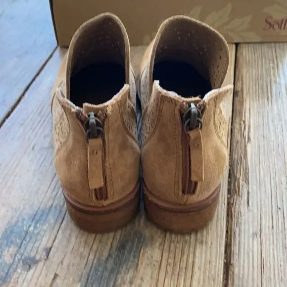 Sofft Barrosa Bootie Cognac