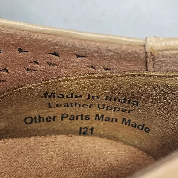 Softwalk Sonoma Women's Brown Leather Slip On Ballet Flat Shoes Size 6.5 WW NWOB