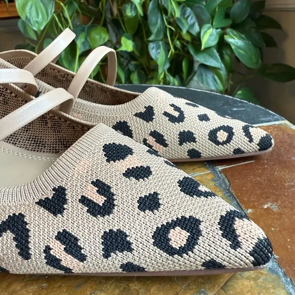 SoftWave Cut Out Block Heeled Mules Leopard Print size8.5