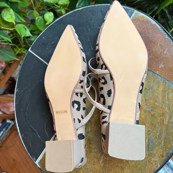 SoftWave Cut Out Block Heeled Mules Leopard Print size8.5