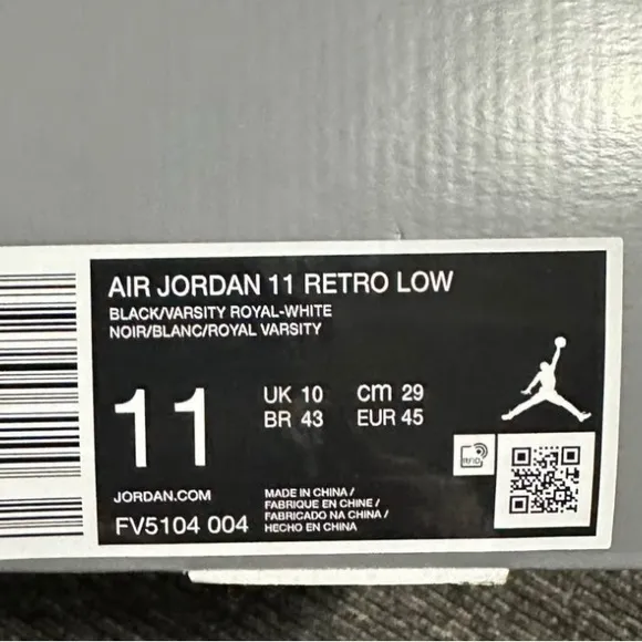 (SOLD) Air Jordan 11 Retro Low