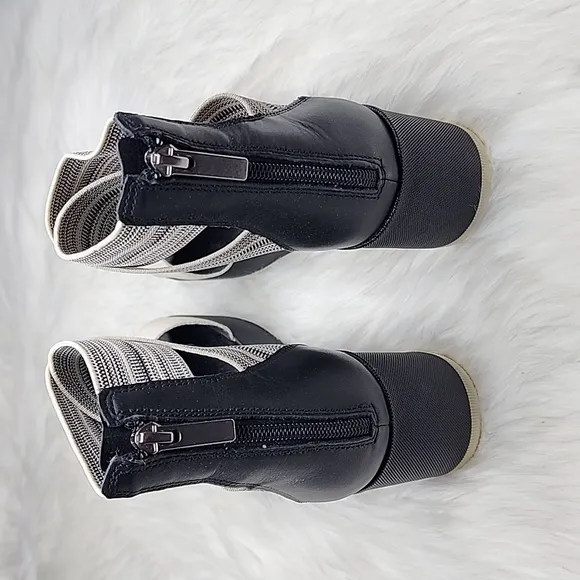 SOREL Cameron Flatform Ankle Strap Platform Sandals