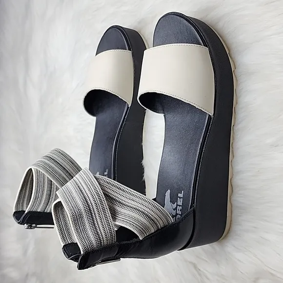 SOREL Cameron Flatform Ankle Strap Platform Sandals