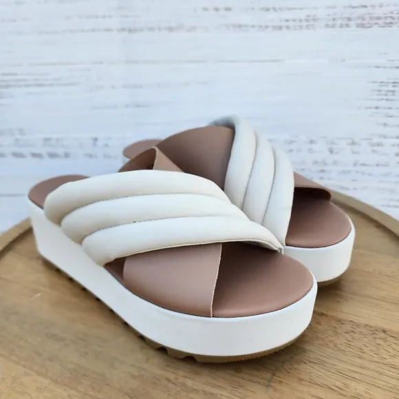 Sorel Cameron platform sandals size 7