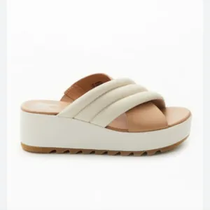 Sorel Cameron platform sandals size 7