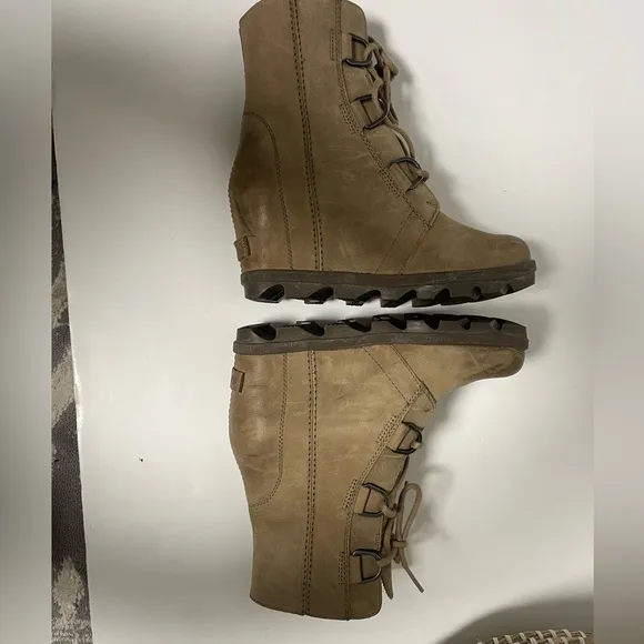 Sorel Joan of Arctic Wedge II Lace-Up Leather Boots Women’s 7