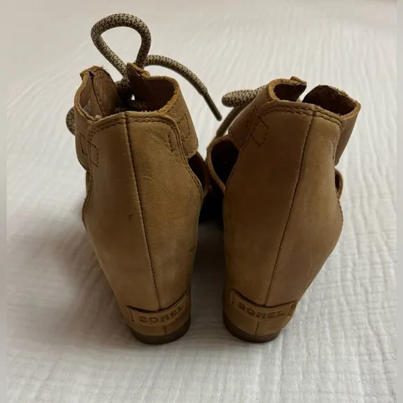 Sorel Joanie II Brown Leather Lace Up Wedge Sandals Size 9 Classic Boho Fall