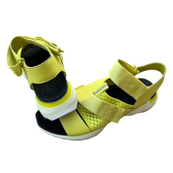 Sorel Kinetic Impact Sandal Sz 10