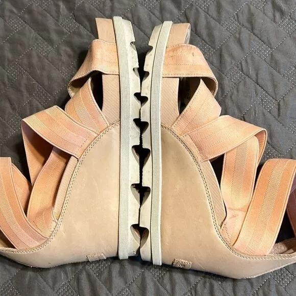 Sorel Leather Joanie II Platform Wedge Sandals 9