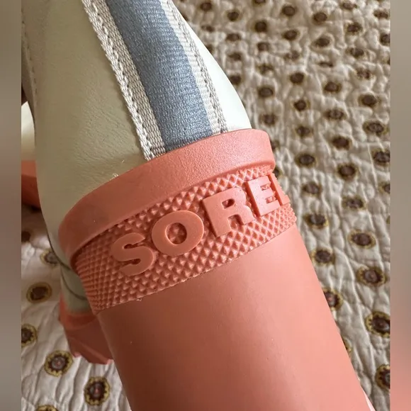 Sorel Natural Brex Heel Waterproof Chelsea Boots Size 6