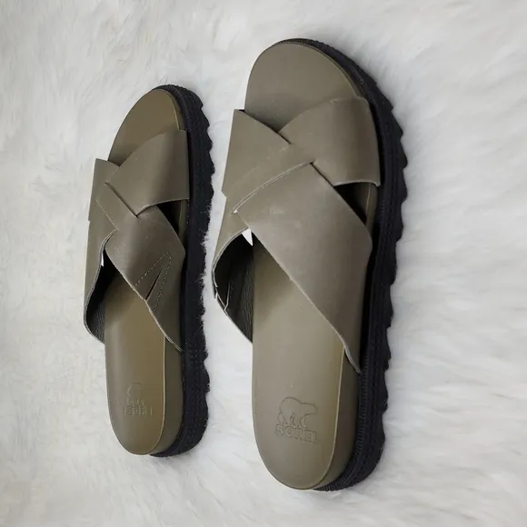 SOREL Roaming Crisscross Slide Sandal Sage Green Black