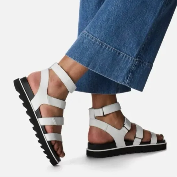 Sorel Roaming Multi-Strap White Leather Foam Footbed Platform Sandals size 10