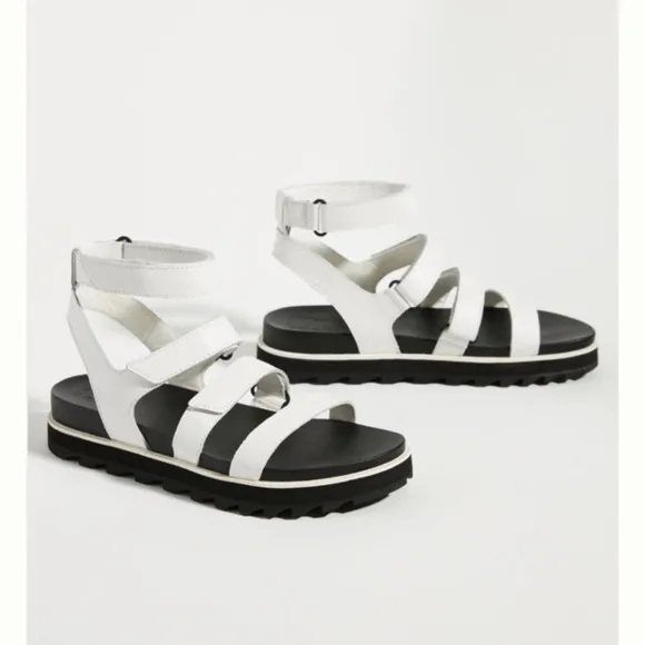 Sorel Roaming Multi-Strap White Leather Foam Footbed Platform Sandals size 10
