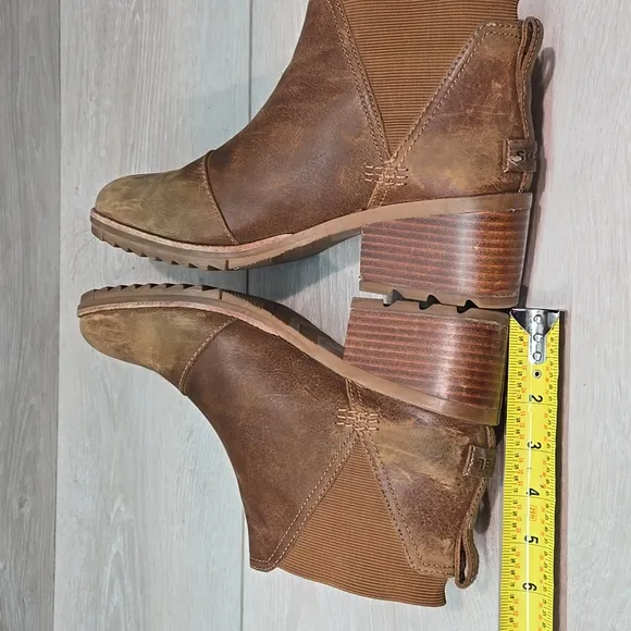 Sorel Women Brown Leather Ankle Tractor Platform Boots Shoes Sz 9