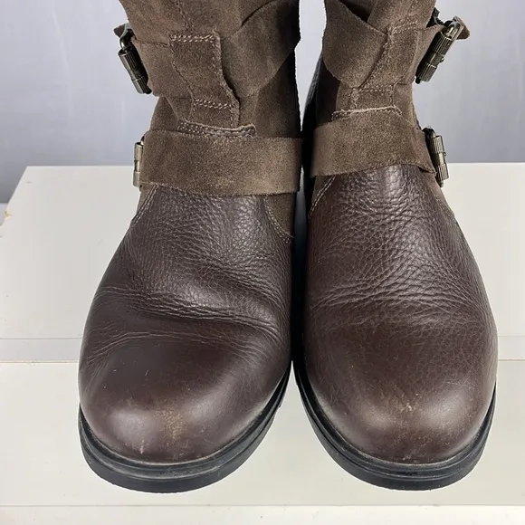Sorel Women S Major Moto Boot in Brown Leather.