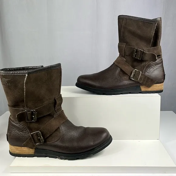 Sorel Women S Major Moto Boot in Brown Leather.