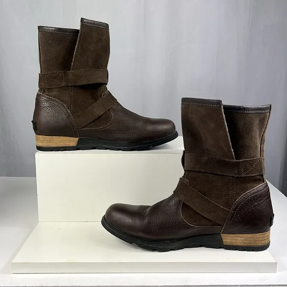 Sorel Women S Major Moto Boot in Brown Leather.