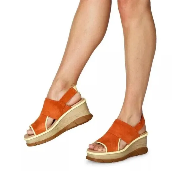 SOREL Women’s 12 Joanie III Slingback Platform Sandals Orange Suede