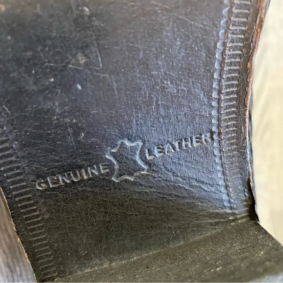 Stacy Adams “Sandino” Crocodile Embossed Boots