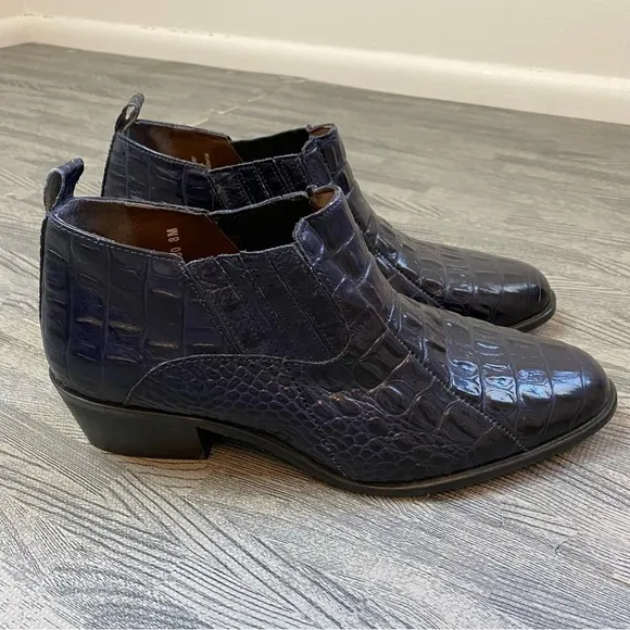 Stacy Adams “Sandino” Crocodile Embossed Boots
