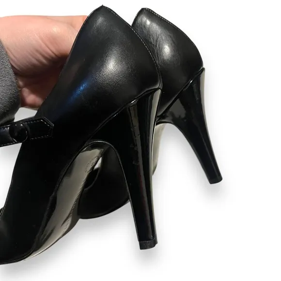 Stella McCartney Mary Jane Heels Womens 36 Black Cap Toe Pumps