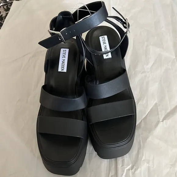 Steve Madden Abbot Platform Sandals