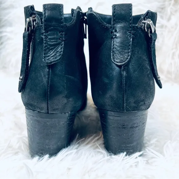 Steve Madden Black MOD ROCKER CHIC sz 7M LEATHER Heeled Bootie Boots