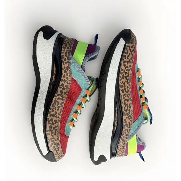 Steve Madden Charger Sneakers – Women’s Size 8.5 – Colorful &amp; Trendy