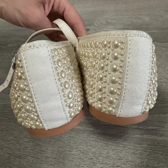 Steve Madden Cream Pearl-Embellished Women's Shoes