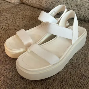 Steve Madden Janice White Platform Sandals Size 9.5M