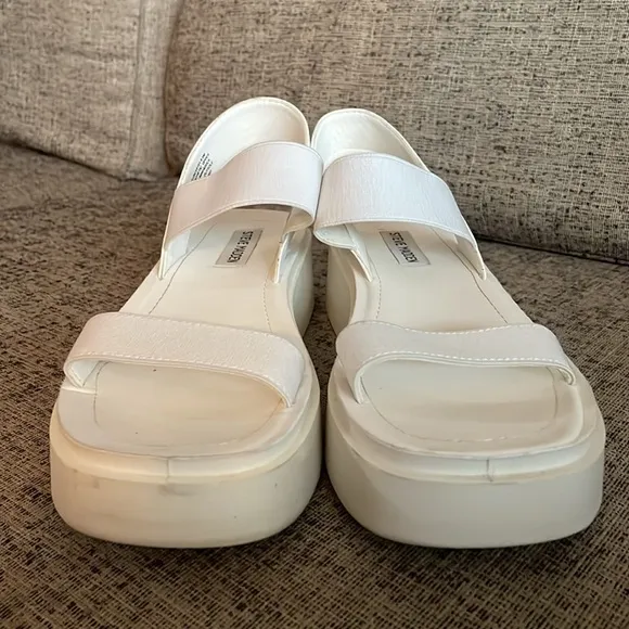 Steve Madden Janice White Platform Sandals Size 9.5M
