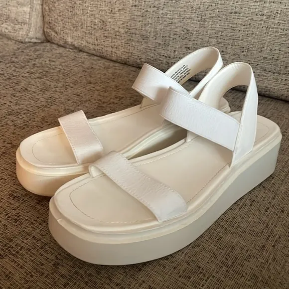 Steve Madden Janice White Platform Sandals Size 9.5M