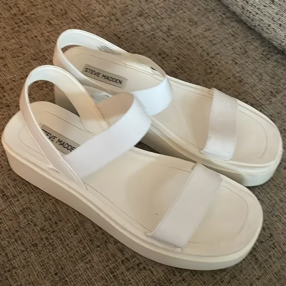Steve Madden Janice White Platform Sandals Size 9.5M