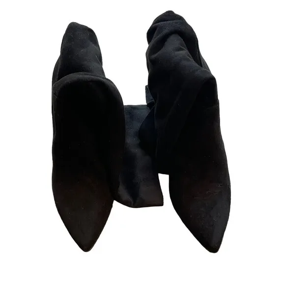 STEVE MADDEN Kinga Pointed Toe Knee-High Pull-on Boots in Black Size 8 NWOB