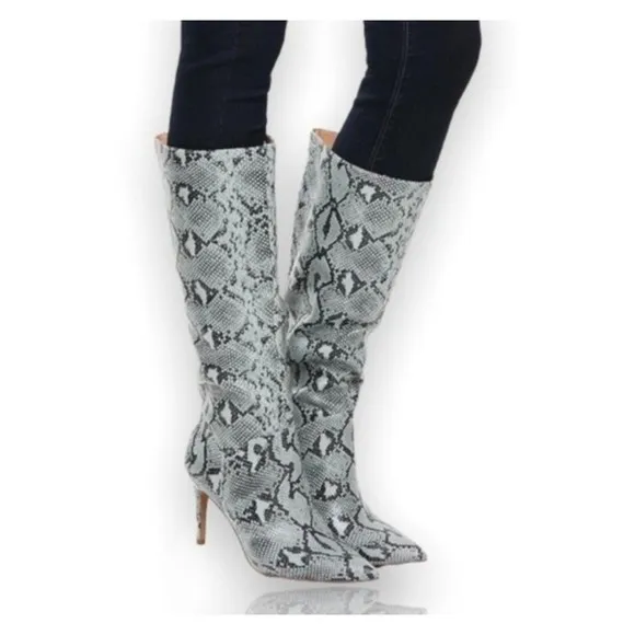 STEVE MADDEN Kinga Snake Print Vegan Leather Knee-High Boots in Gray Size 5.5M