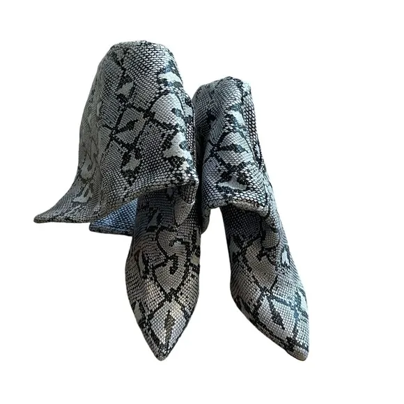 STEVE MADDEN Kinga Snake Print Vegan Leather Knee-High Boots in Gray Size 5.5M