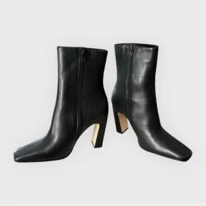 Steve Madden Lizabelle Black Heeled Boots Liza Women’s Black Boots Size 5.5M