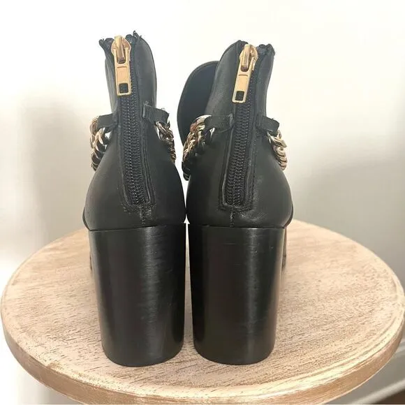Steve Madden Tranquil Ankle Boots with Gold Chain Accent Size 10 NWOB