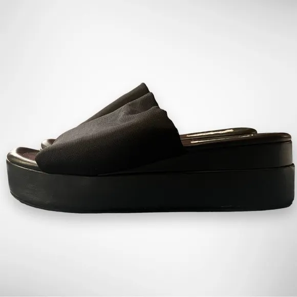 STEVE‎ MADDEN Women's Iconic Black Slinky Platform Wedge Sandal Size 11.5 | EUC