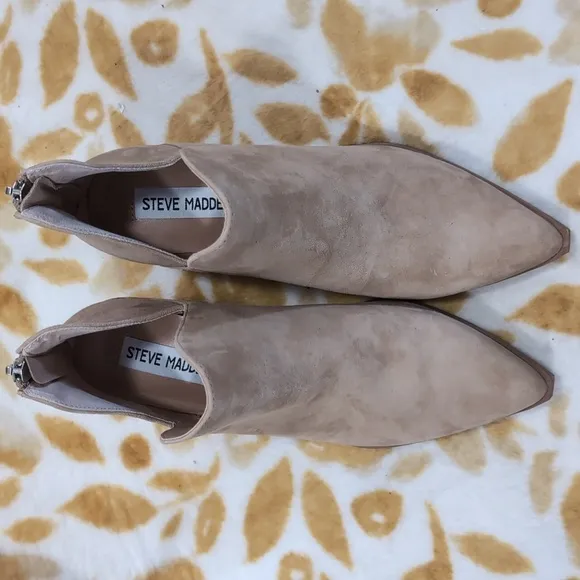 Steve Madden Women's Tan Ankle Boots
