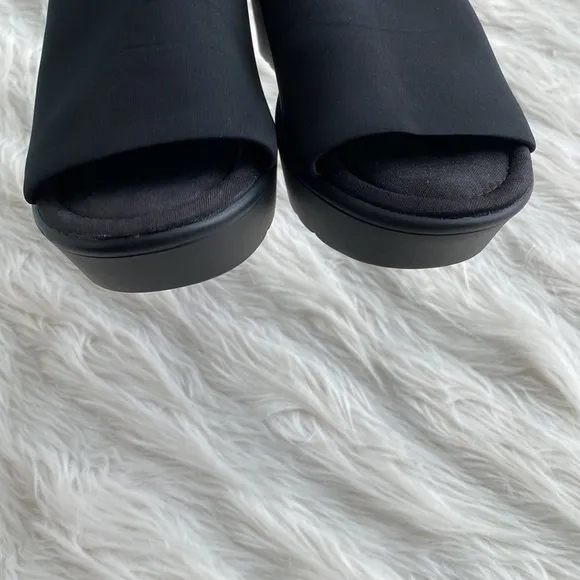 STEVEN by Steve Madden | Y2K Slide Sandals