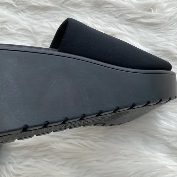 STEVEN by Steve Madden | Y2K Slide Sandals