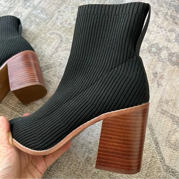 Steven NY Steve Madden Nara Sock Bootie 9 Black Chunky Block Heel Chic Boots