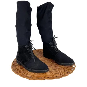 Stuart Weitzman Black Suede Lace Up Ribbed Sock Calf Stretch Moto Boots Sz 7