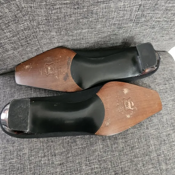 Stuart Weitzman Kitten Heels